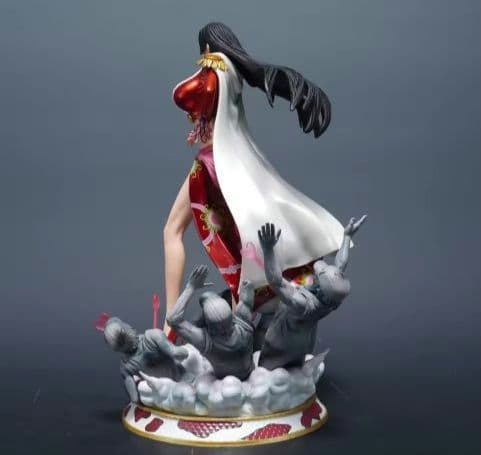 ワンピース　ボアハンコック　フィギュア