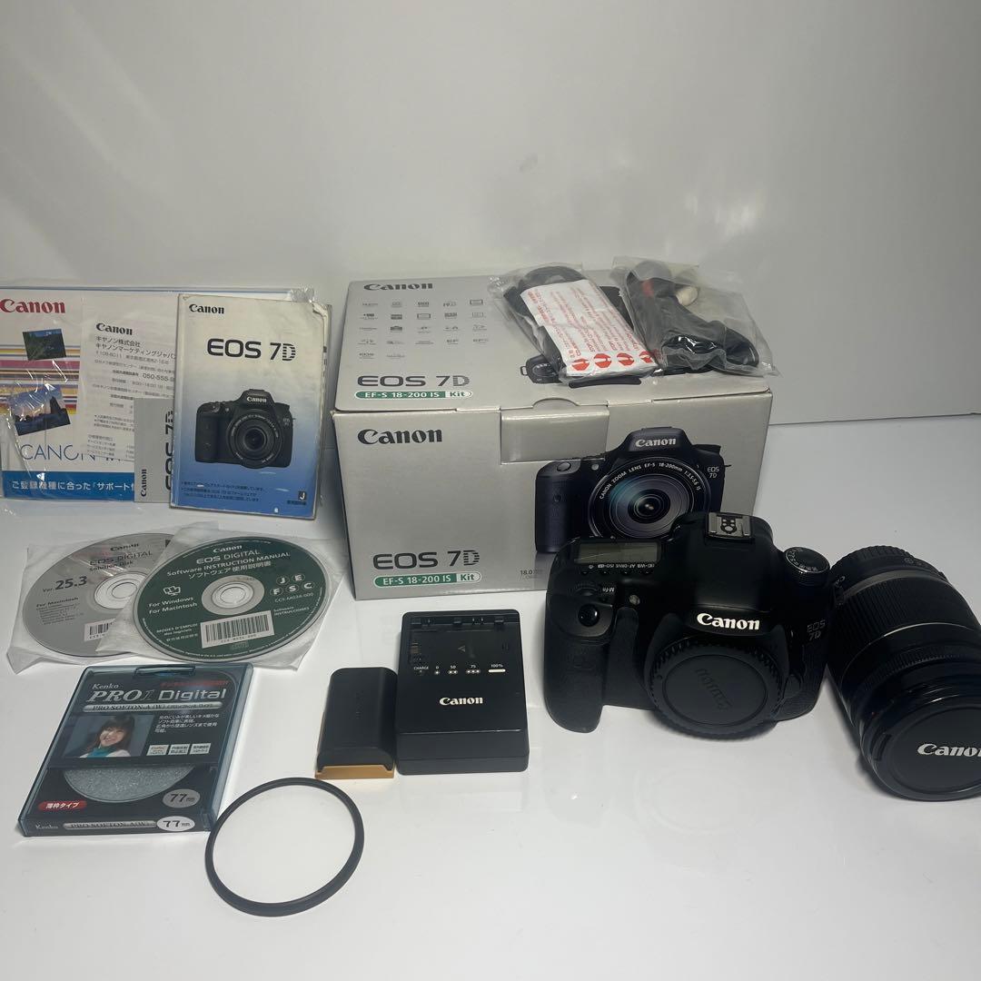デジタルカメラ Canon EOS 7D EF-S 18-200mm 1:3.5-5.6 IS