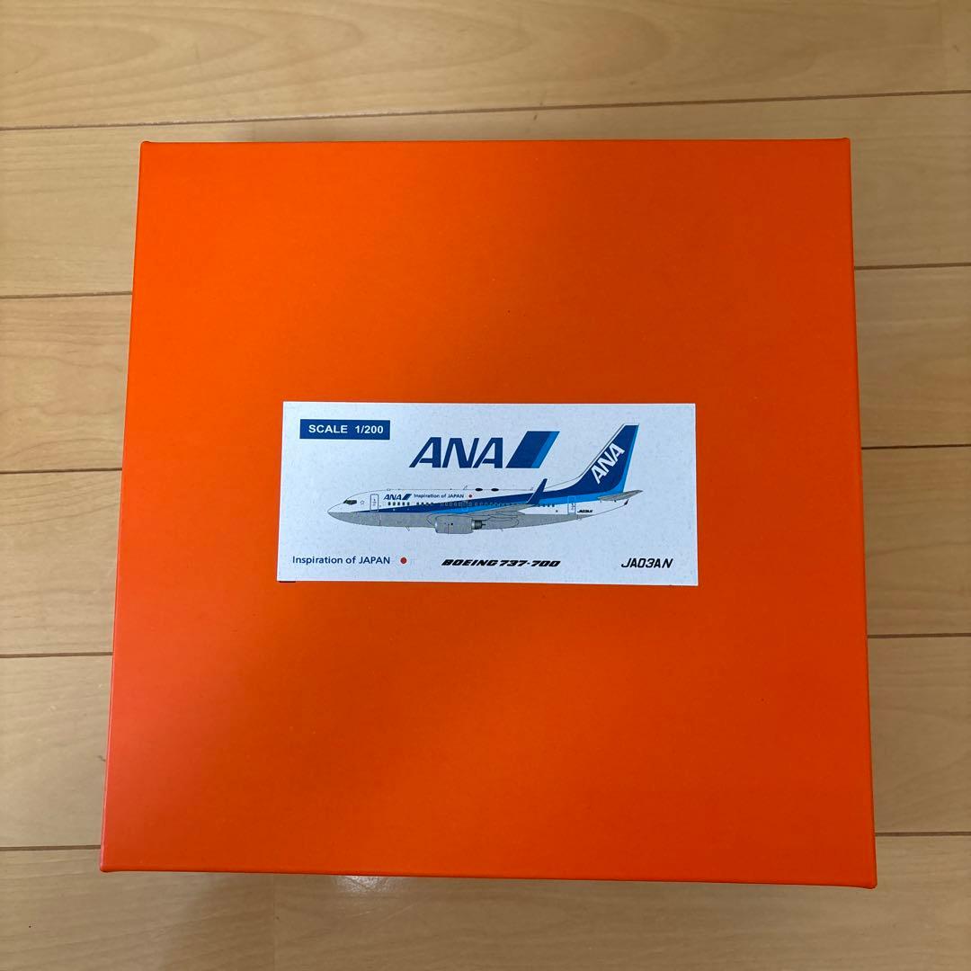 マ*ン様 ANA ボーイング737-700 1/200スケール