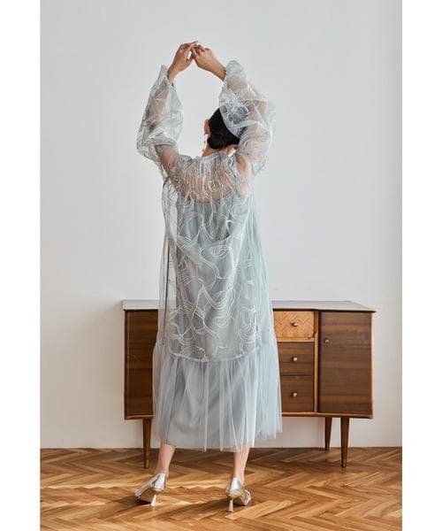 美品 niana ニアナ リボンエンブロイダリーレイヤードドレス L 大きい