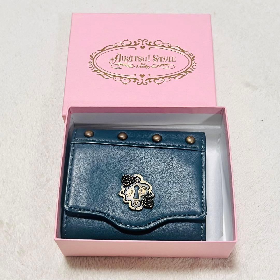 アイカツ!　ゴシックヴィクトリア　白銀リリィ　本革三つ折り財布