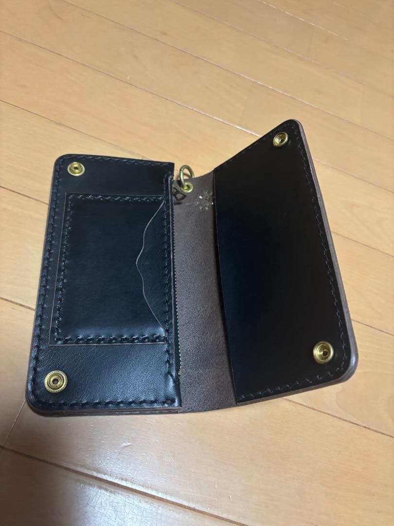 トラッカーウォレットスタッズ