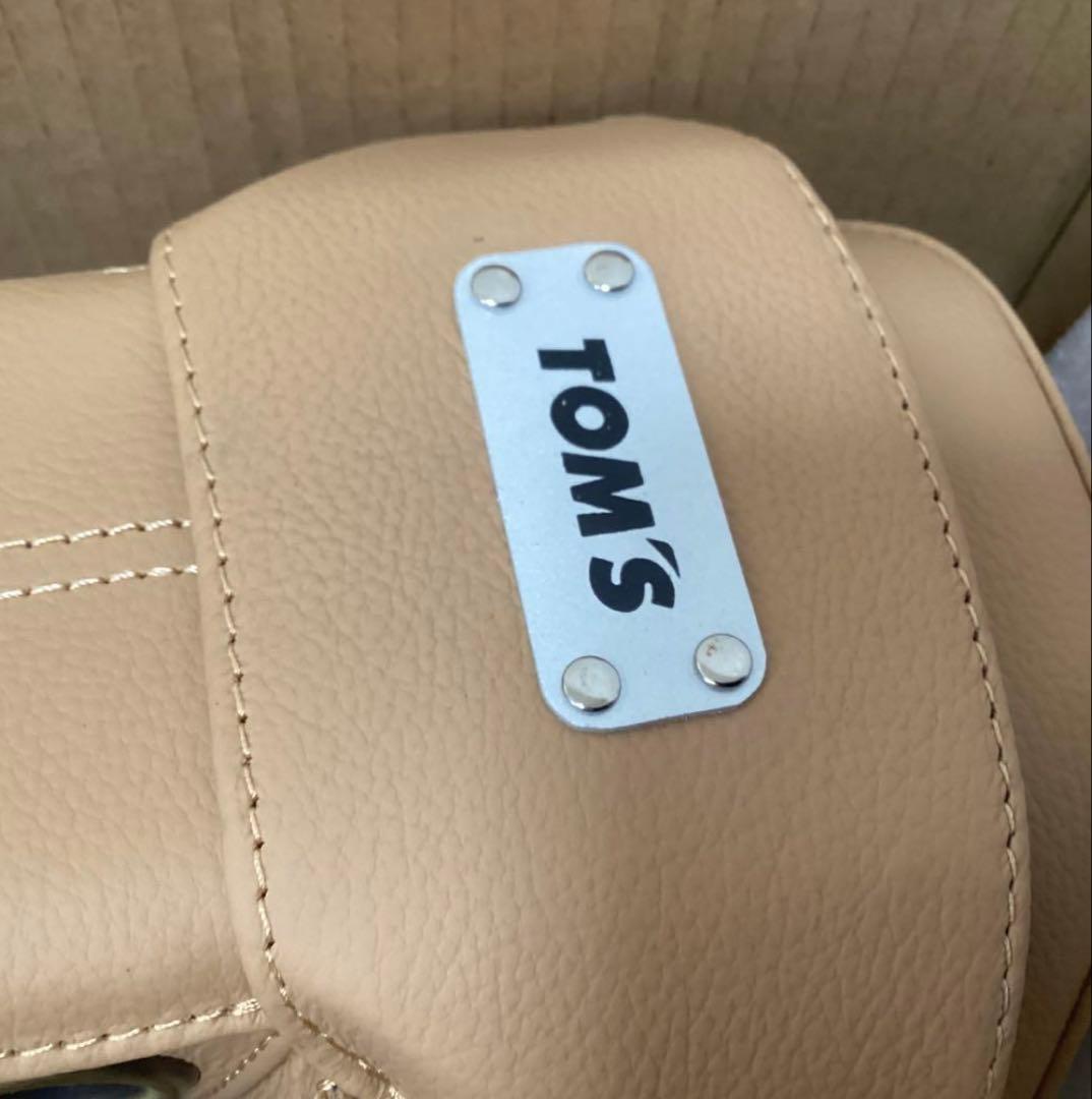 TOM'S トムス ステアリングロック ベージュ