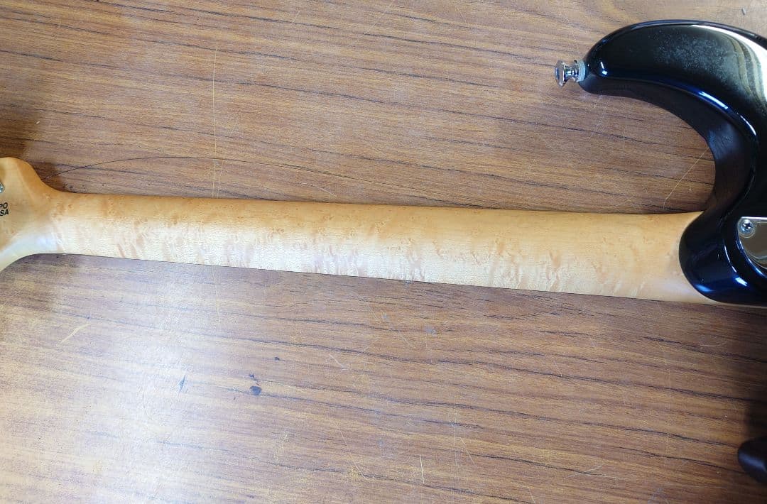 【激レア❗️】Music Man Luke エレキギター カスタム塗装