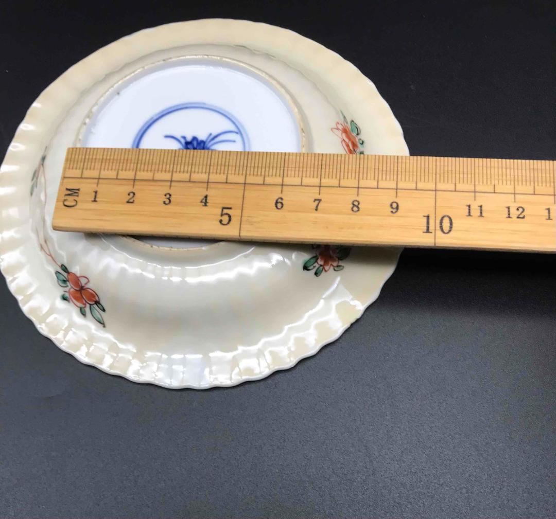 中国古美術　清康煕時代　花模様銘入り　粉彩花鳥紋皿　旧家コレクション(A-10)