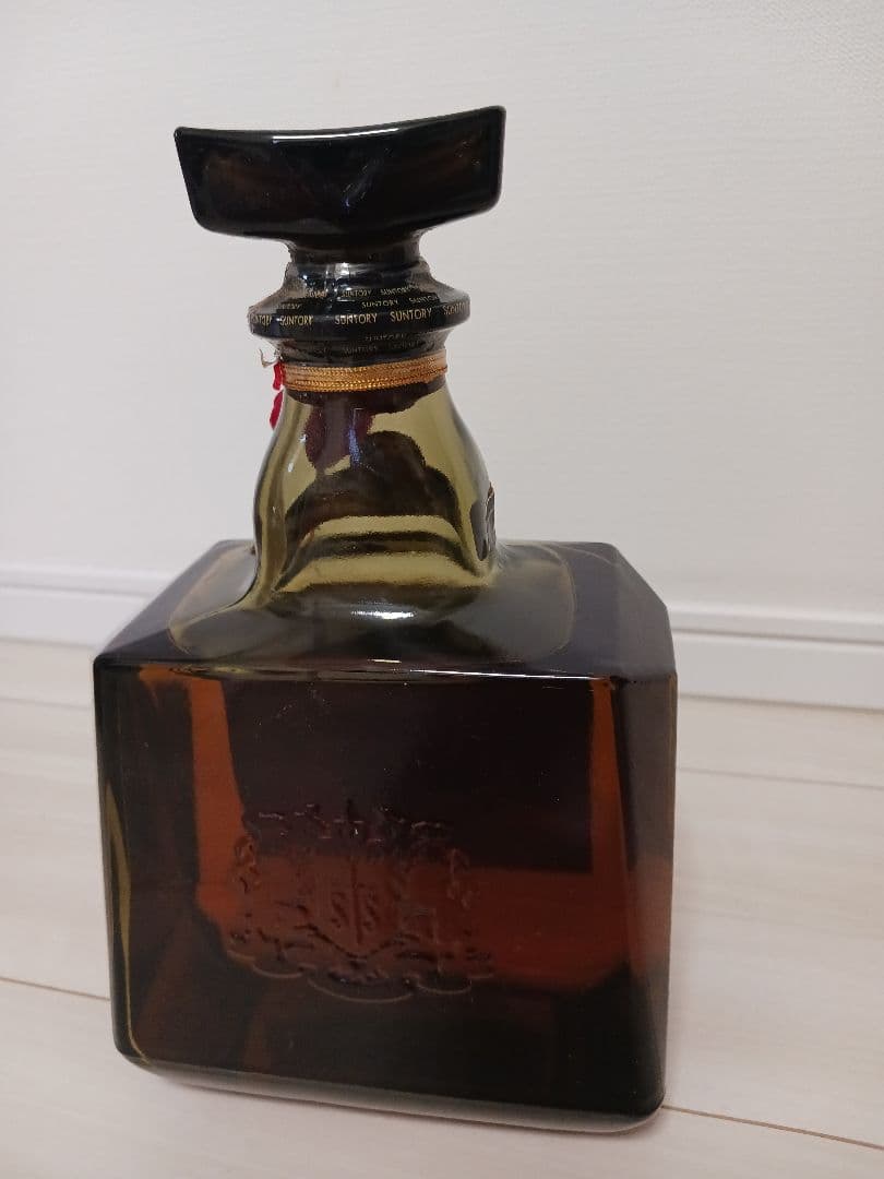 サントリーウイスキー ロイヤル