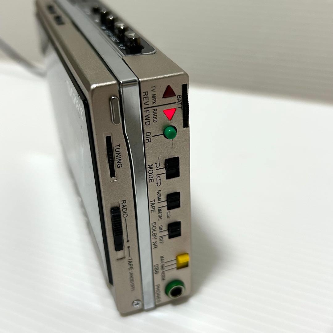 【希少】 SONY WALKMAN ラジオ カセットウォークマン WM-F502