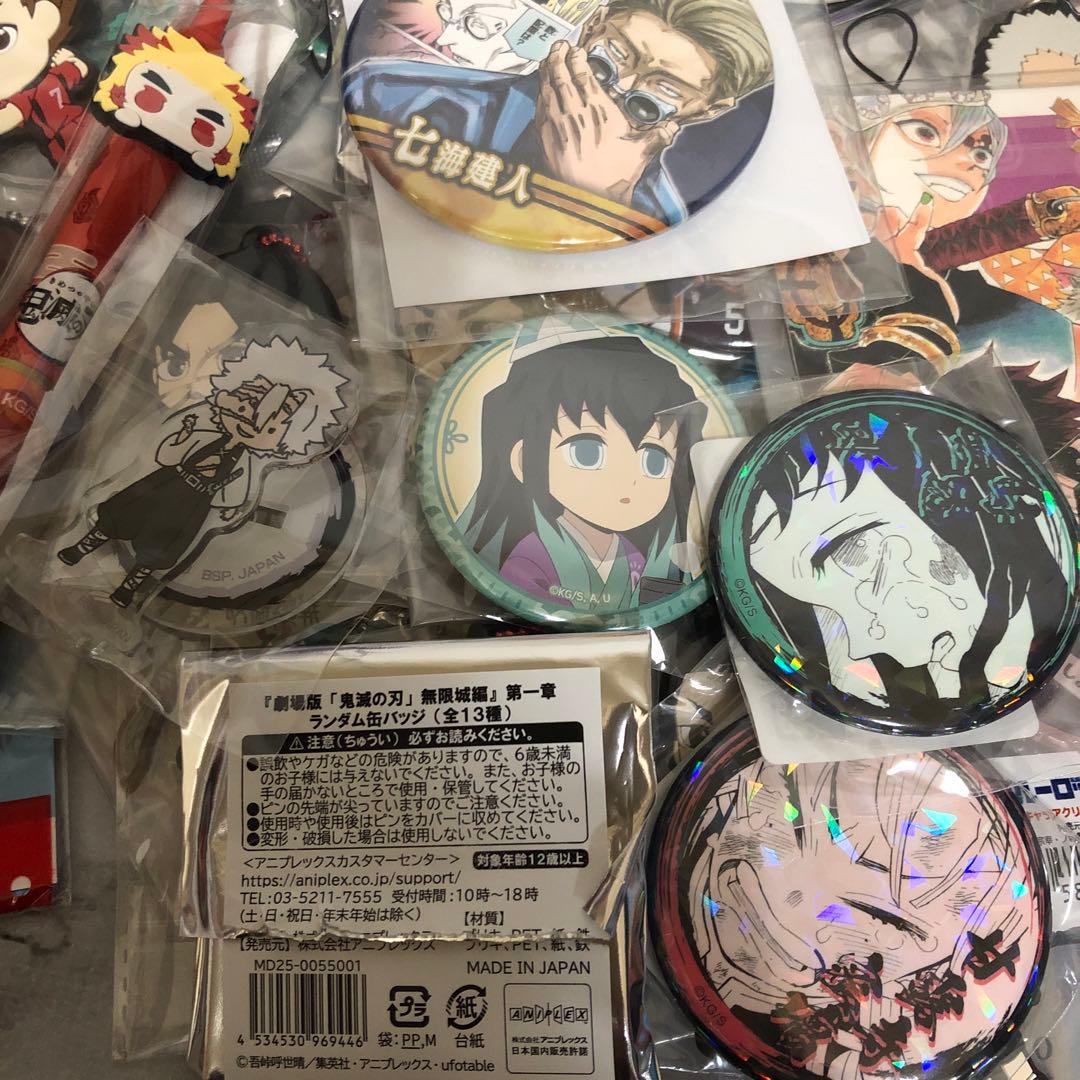 ノンジャンル　大量　まとめ売り　アニメグッズ　キャラクターグッズ　400点以上