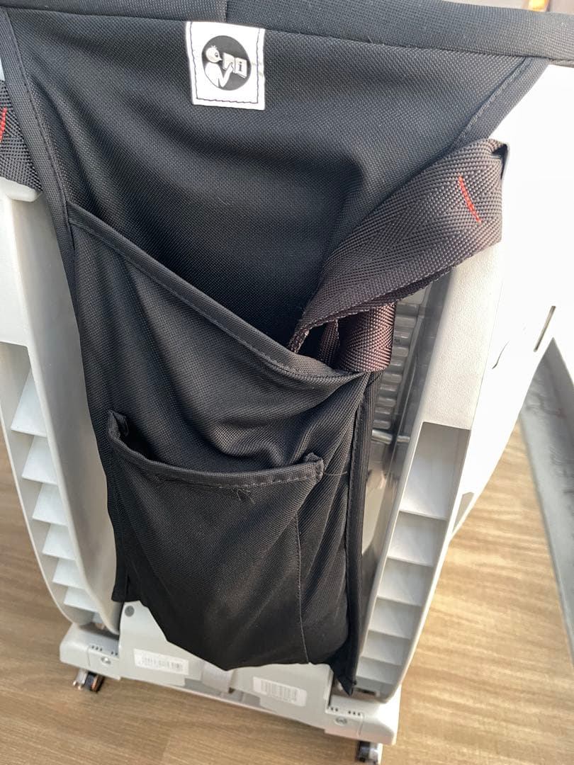 britax römer 車用チャイルドシート 黒