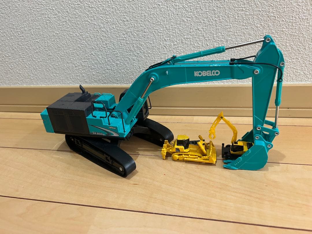 KOBELCO ミニチュア重機セット