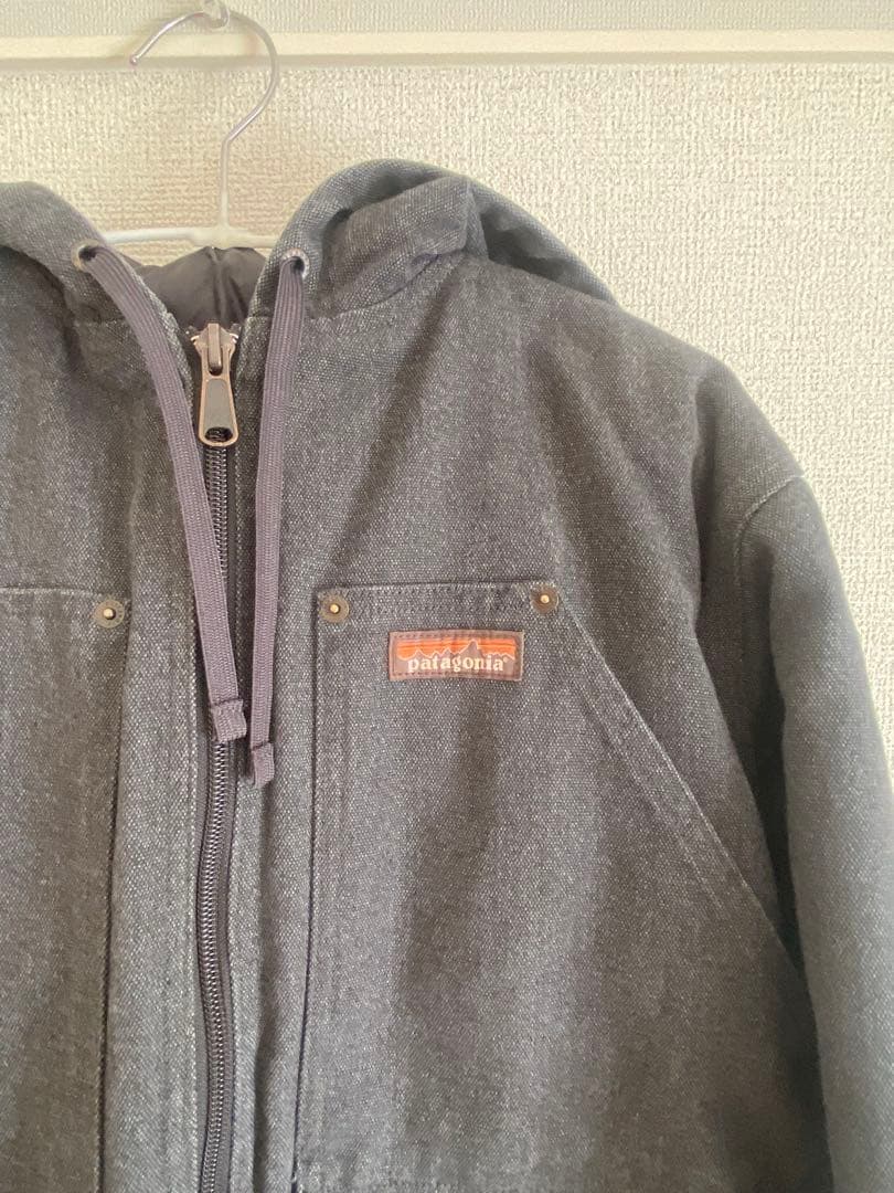patagonia フード付きジャケット ダークグレー