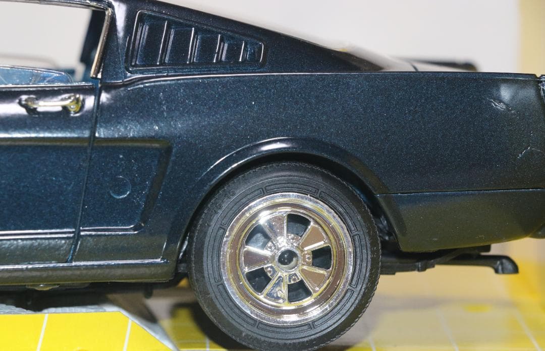 貴重　JOUEFエボリューション製 フォード・ムスタング350GT　紺１／１８