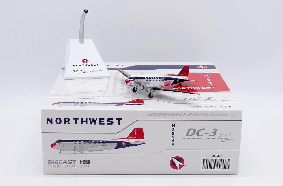 ノースウエスト航空 DC-3 N39544 1/200