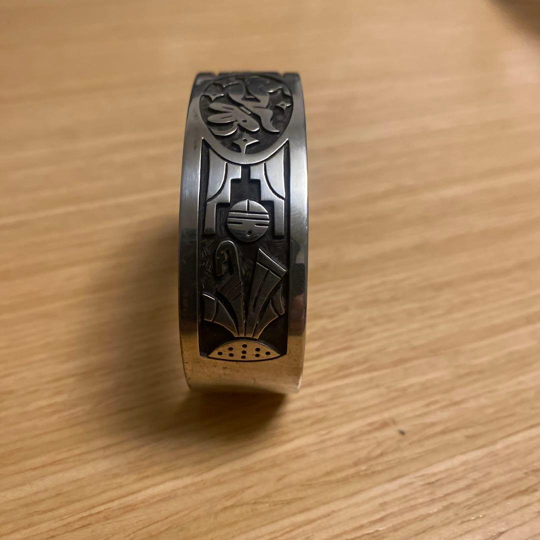 ホピ族　ベラタワホングバ　オーバーレイバングル