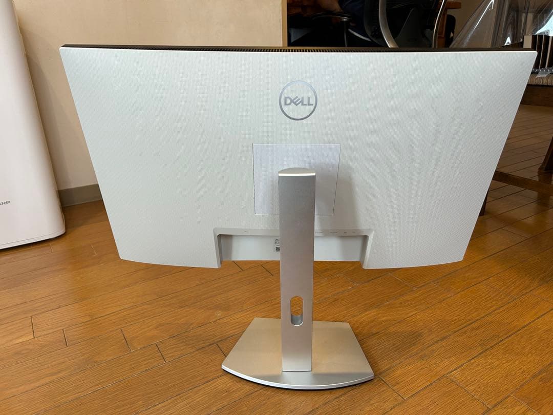 美品‼️DELL 27インチ4KモニターUSB-C対応　S2722QC