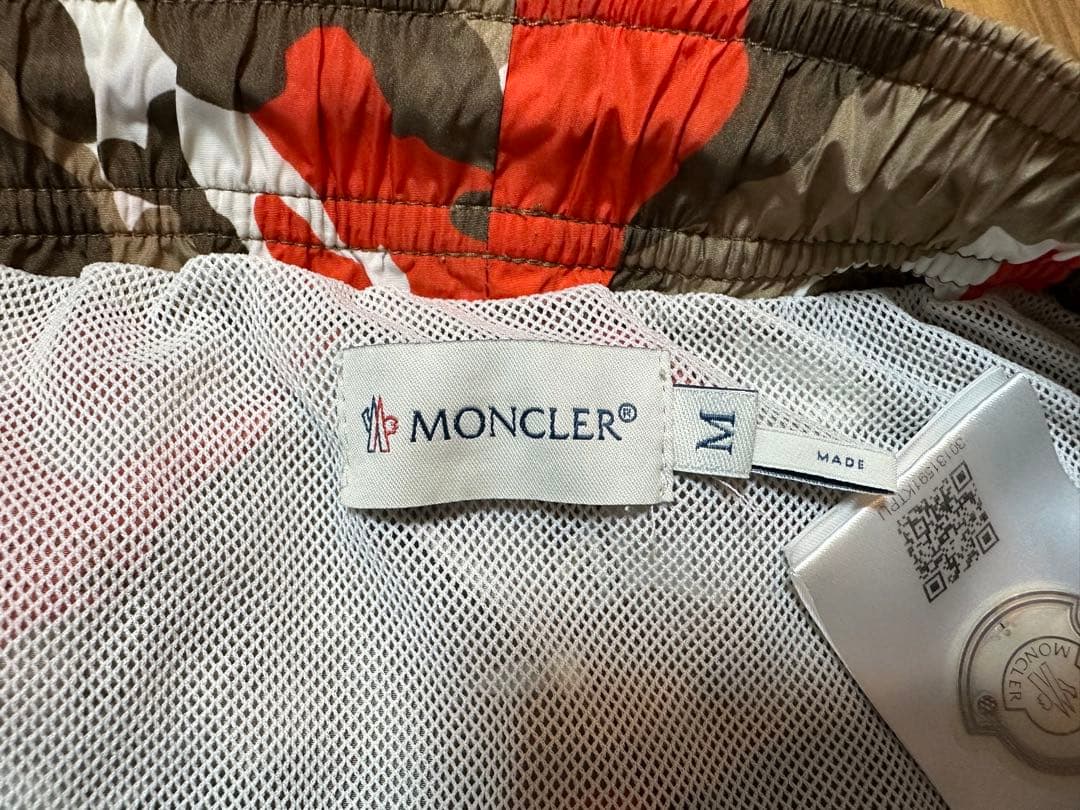【美品】　MONCLER  モンクレール　スイムショーツ　水着