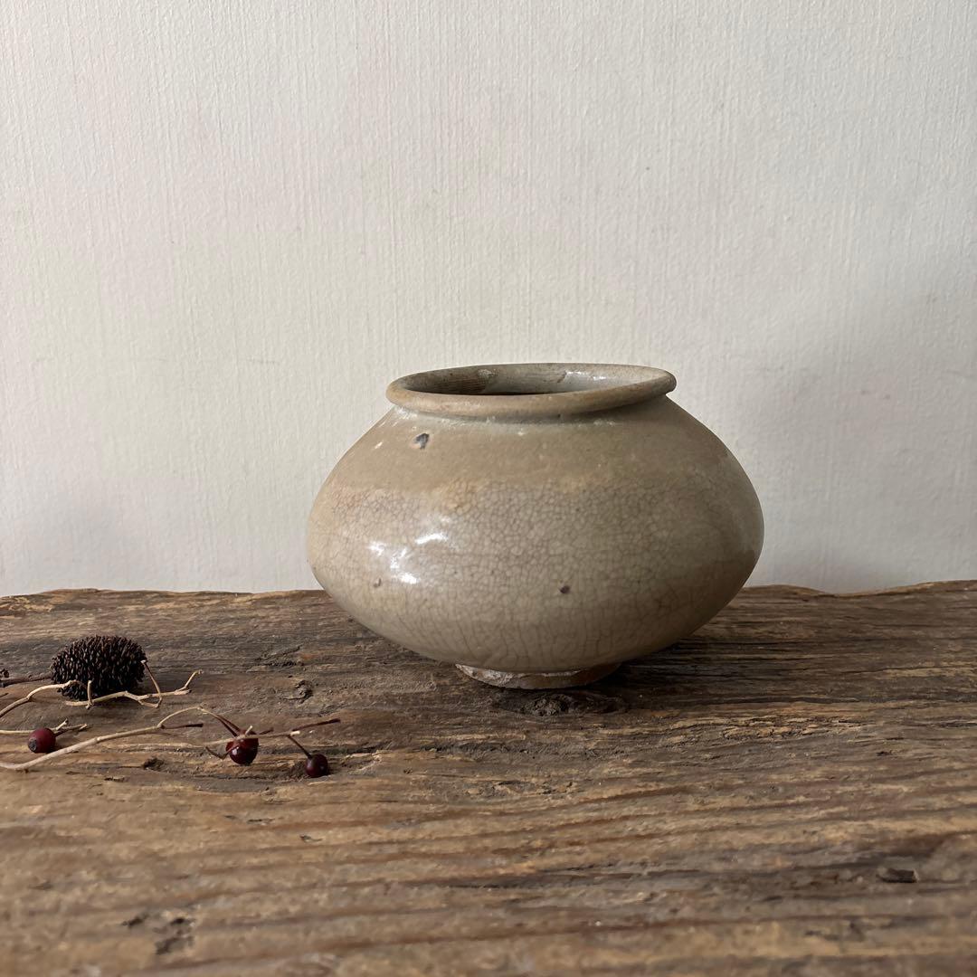 李朝壷　丸壷　白磁　塩笥壺　韓国骨董品.スッカラ.アンティーク.古民芸.立原正秋