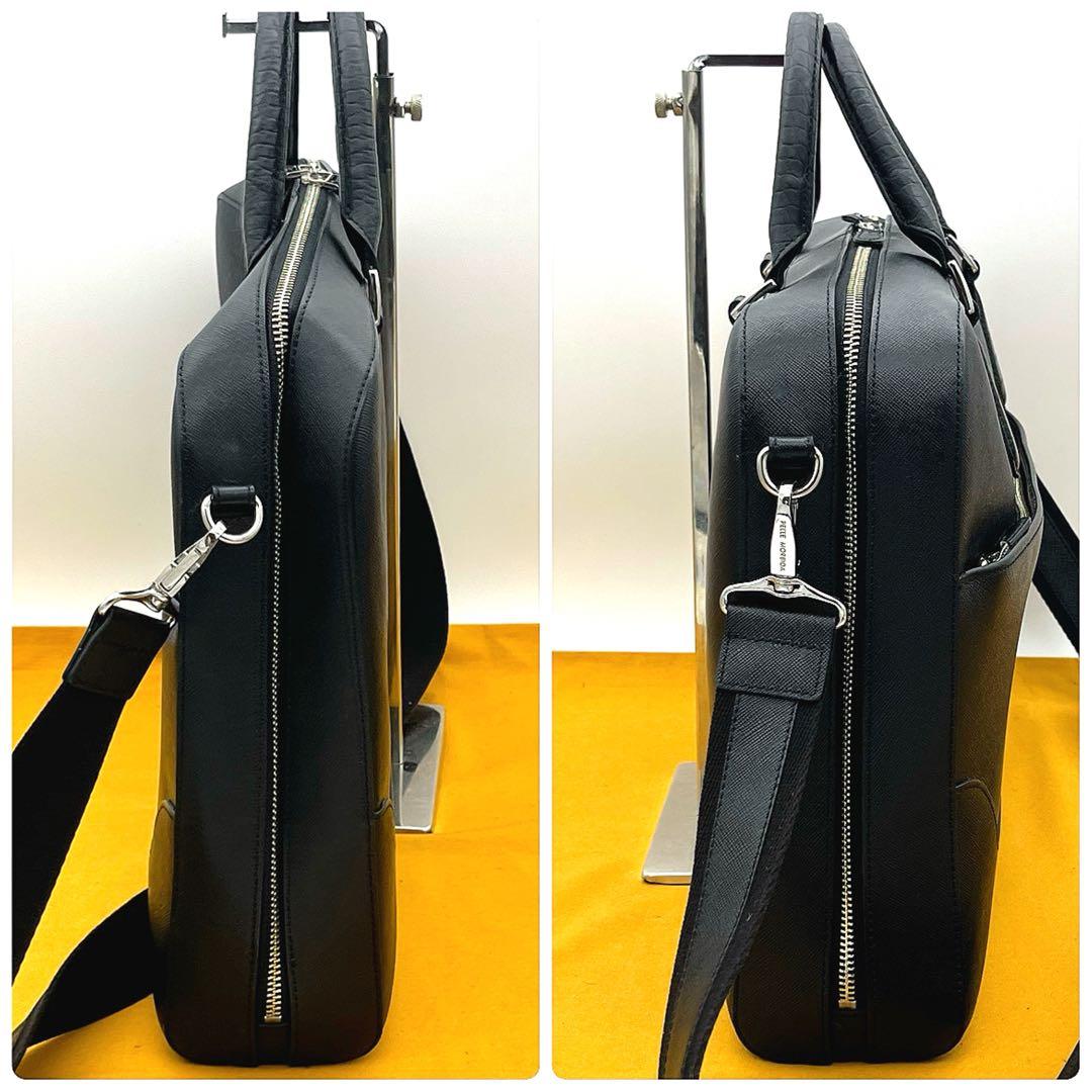 Ban0321ペッレモルビダ　ビジネスバッグ　ブリーフバッグ　キャピターノ