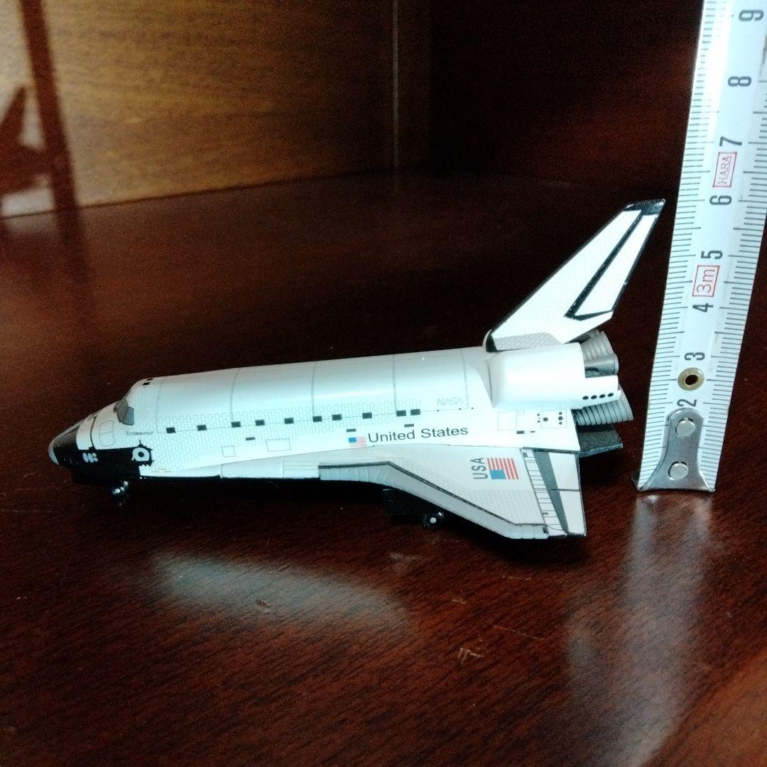 スペースシャトル エンデバー1:300 完全ダイキャスト