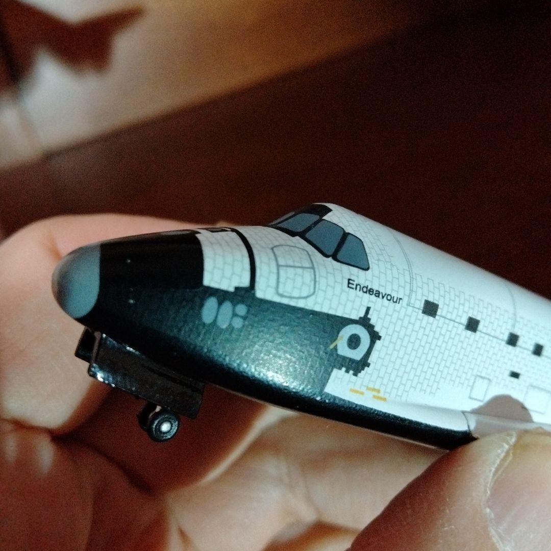 スペースシャトル エンデバー1:300 完全ダイキャスト