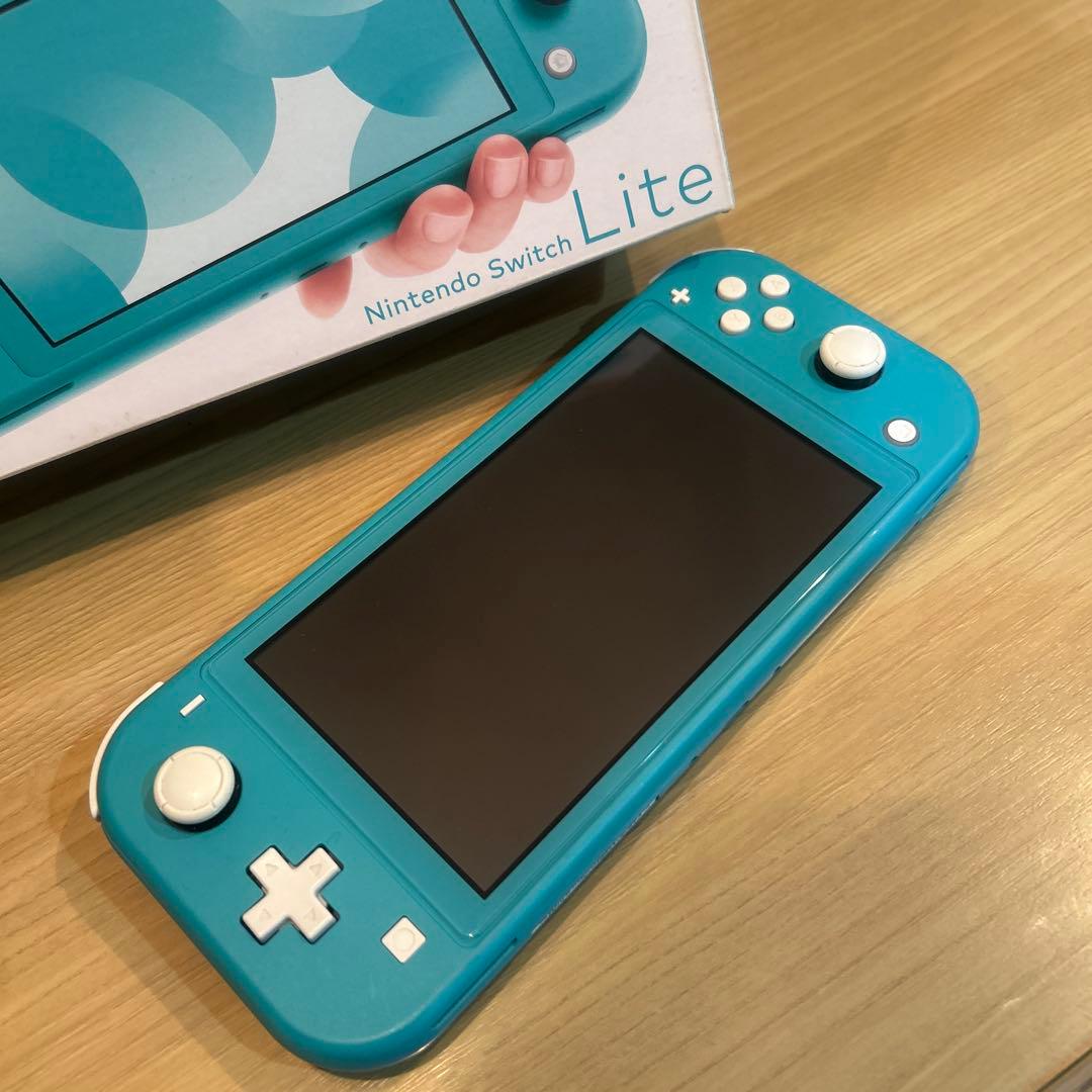 ニンテンドースイッチライト本体　オマケ付き