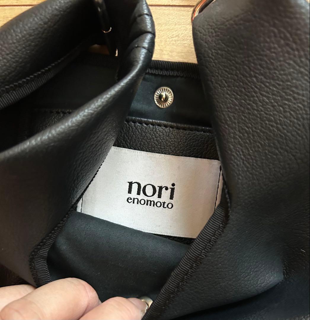 nori enomoto ブラック ショルダーバッグ　norienomoto
