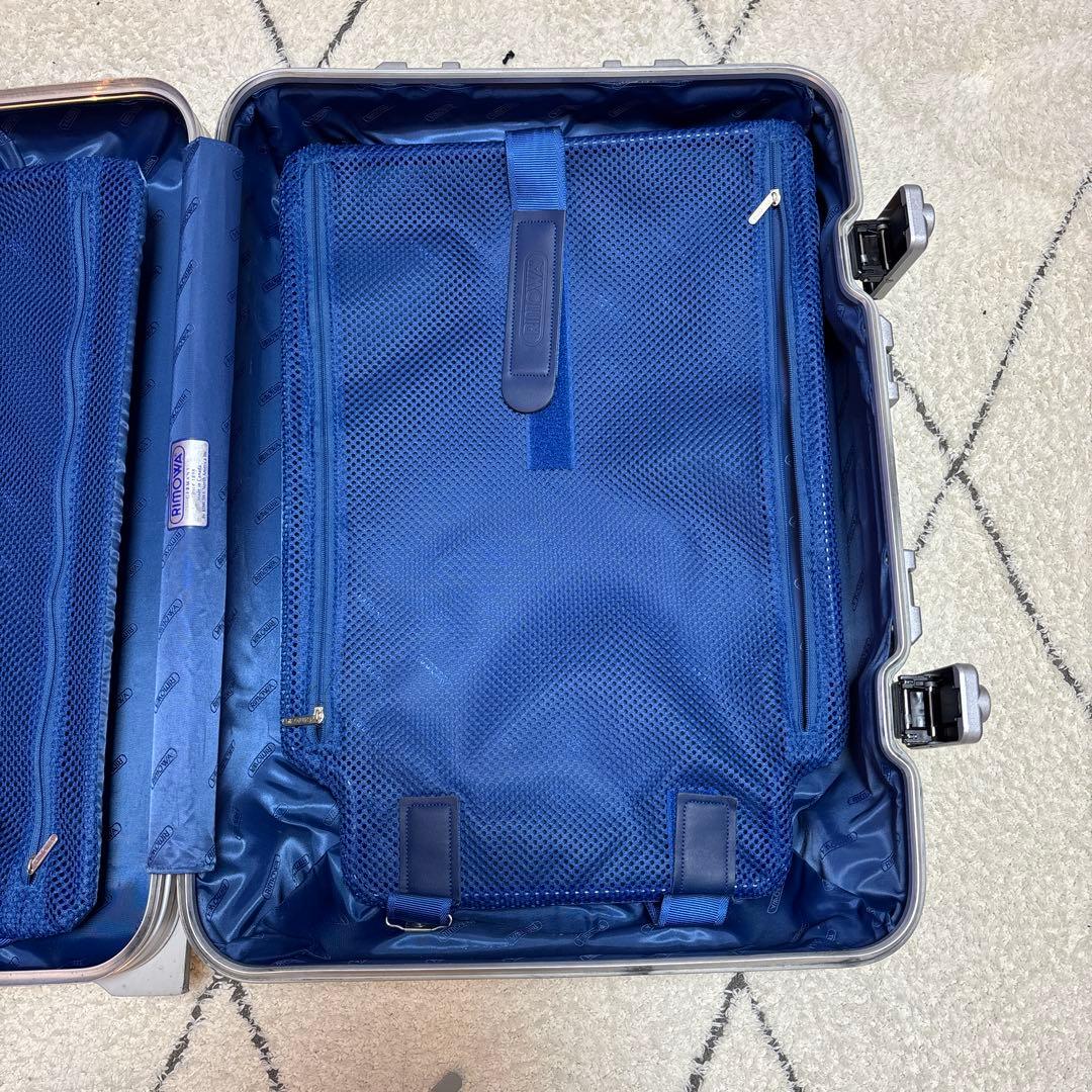 リモワ(RIMOWA)トパーズ32L 2輪