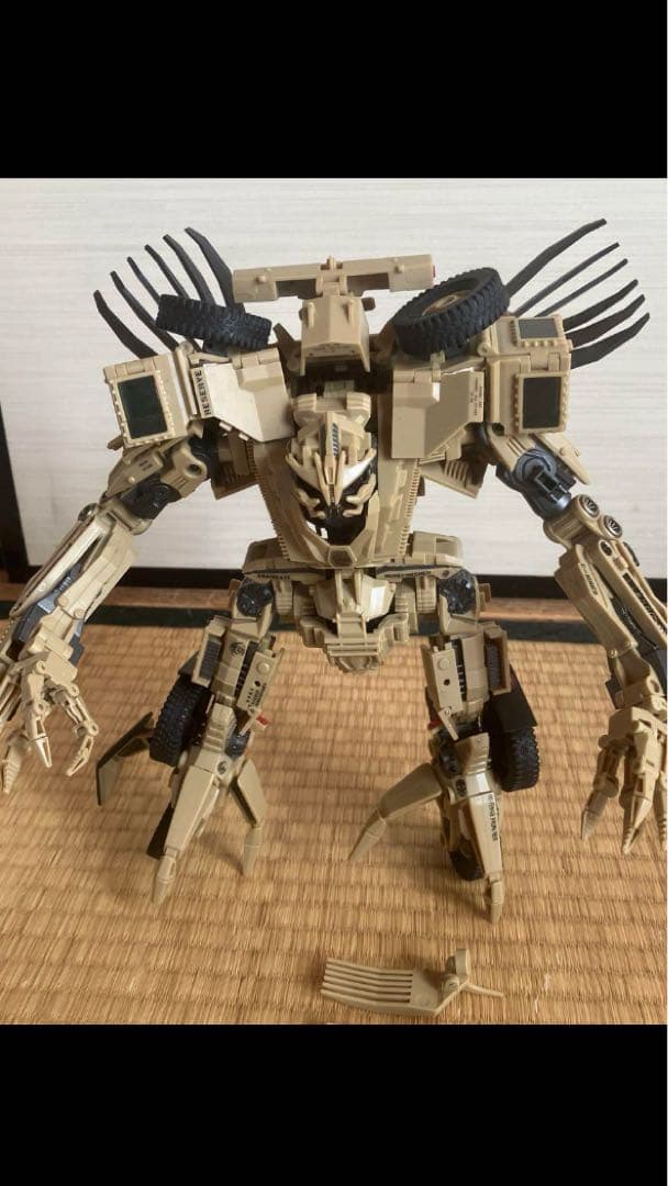 トランスフォーマー　dreamfactory ボーンクラッシャー似