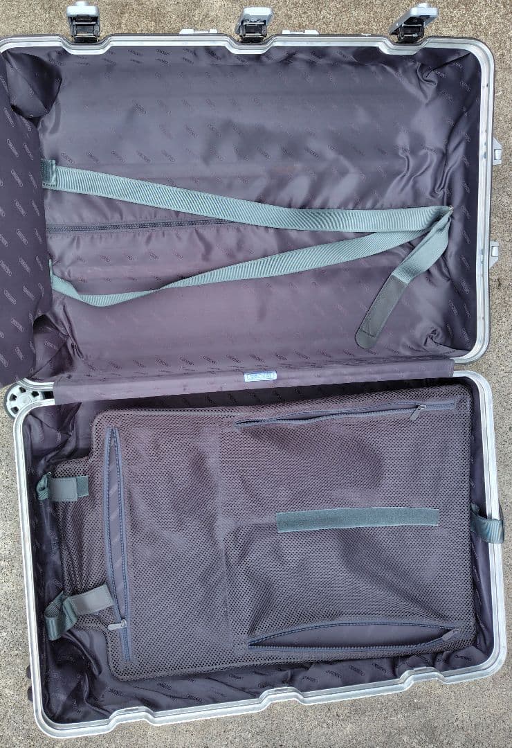 RIMOWA キャリーケース ブラック