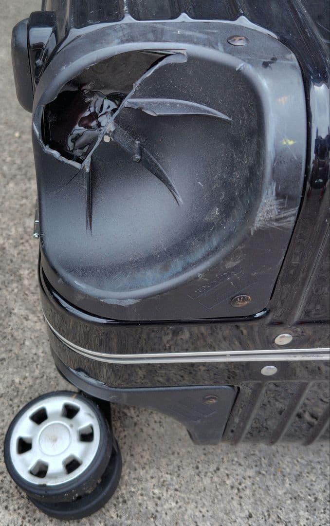 RIMOWA キャリーケース ブラック