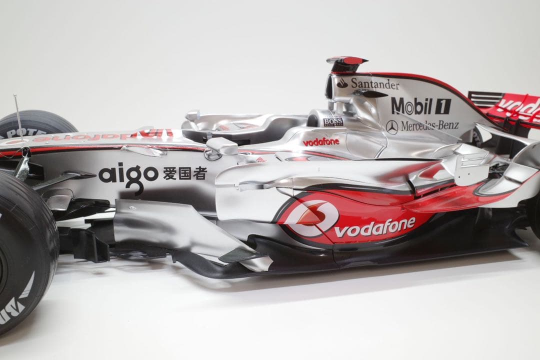 【限定1/8】マクラーレンMP4-23 (全長60cm) ※お問合せ下さい！