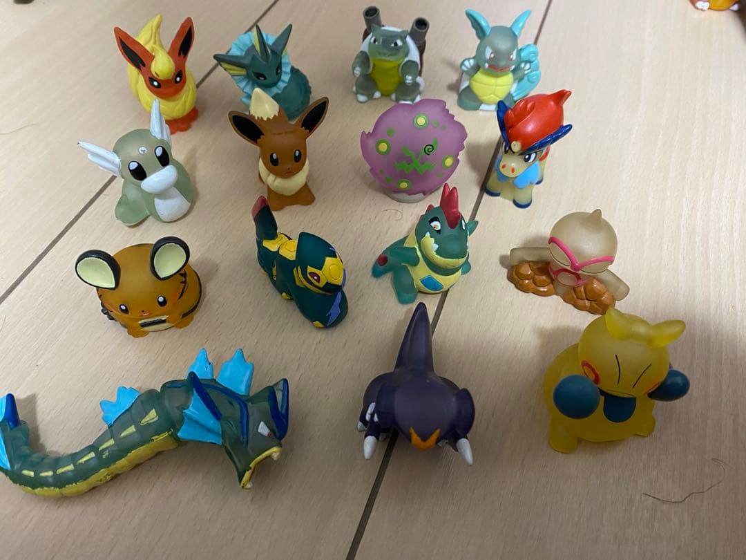 ポケモンキッズ　指人形　クリア　ガブリアス　アリゲイツ　ハブネーク　ポケモン