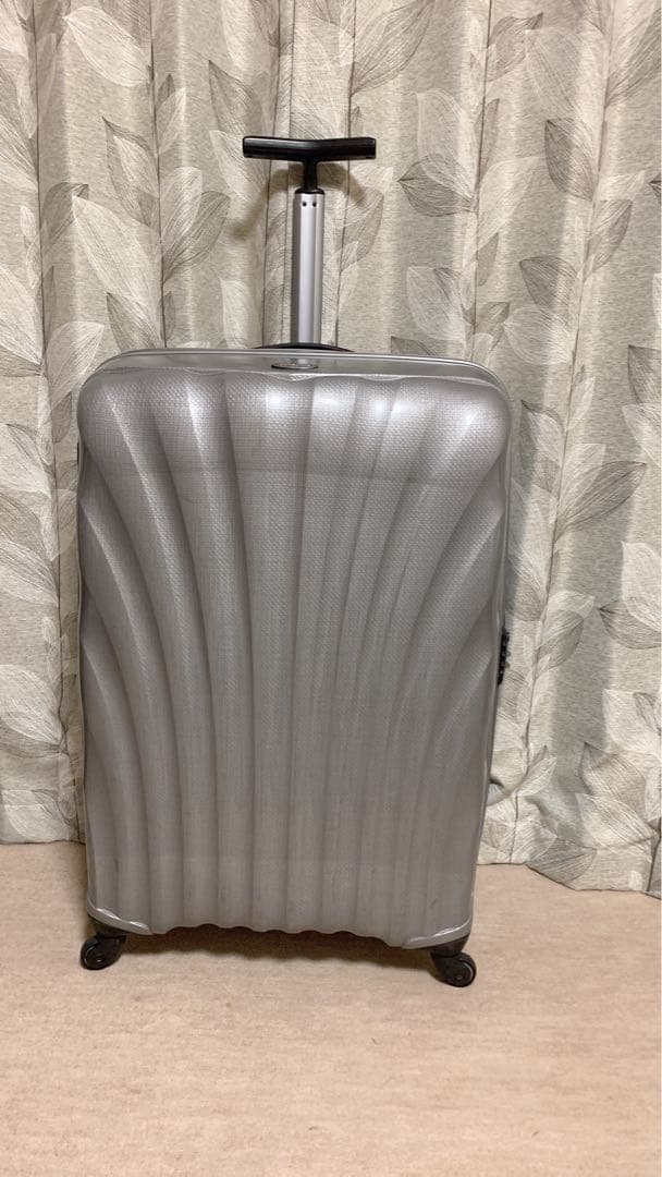 samsonite スーツケー スグレー 大容量軽量 4輪TSAロック