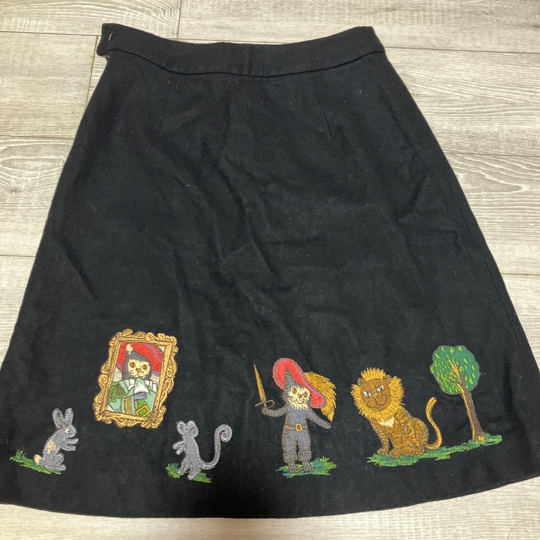 Jane Marple　ジェーンマープル　スカート　長靴をはいた猫　日本製