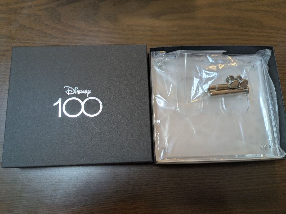 Disney 100周年 小判 純金 プラチナ 10g アクリルスタンド