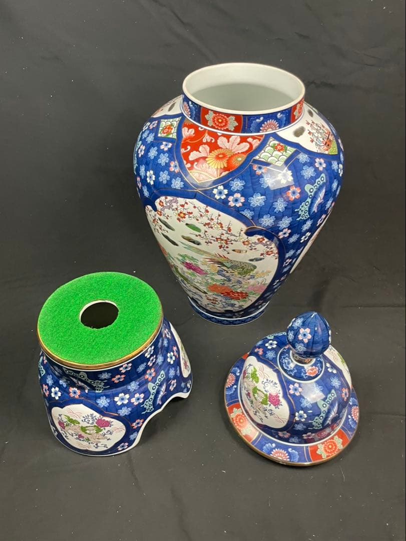 有田焼 金龍堂 博山作 特大沈香壺 落款付 花鳥図 獅子 雉 唐草紋飾り壺 飾壷