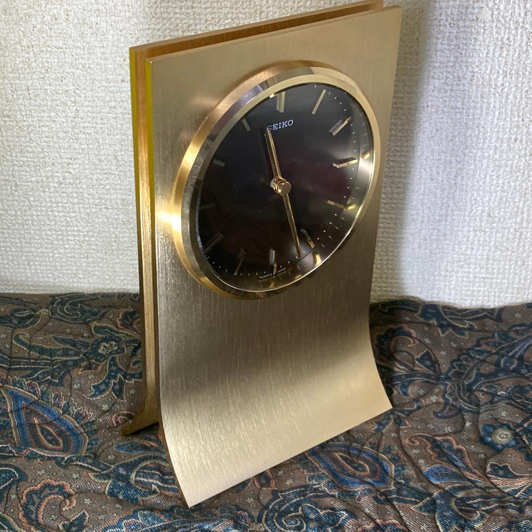 レア SEIKO セイコー デザイナー ゴールド QUARTZ 正確稼働 レトロ