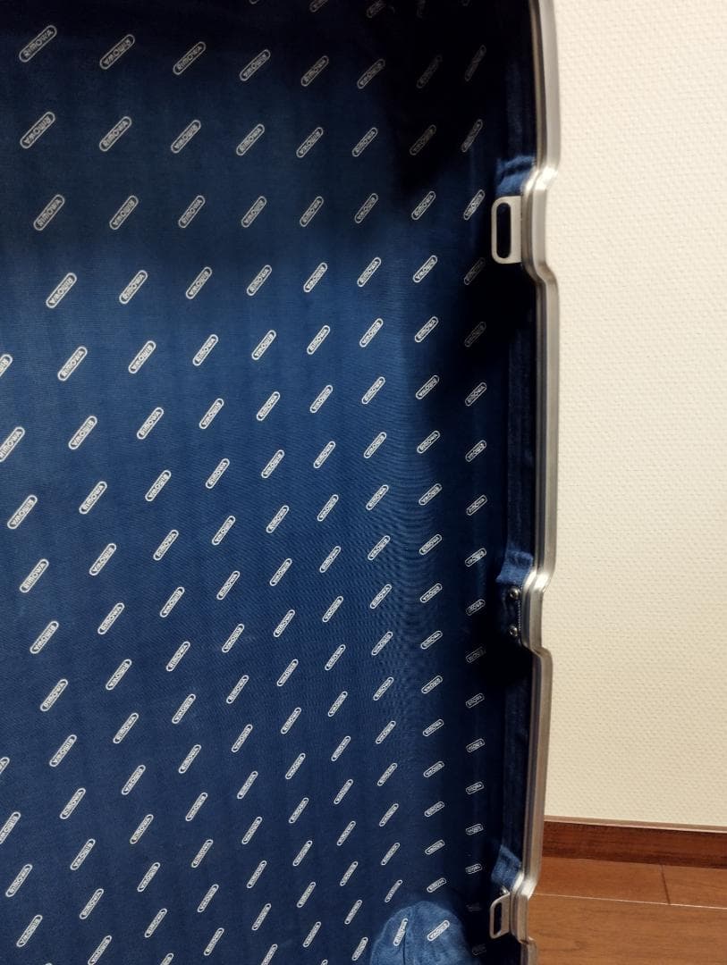 リモワスーツケース　トパーズ　104リットル　4輪　廃版ヴィンテージモデル