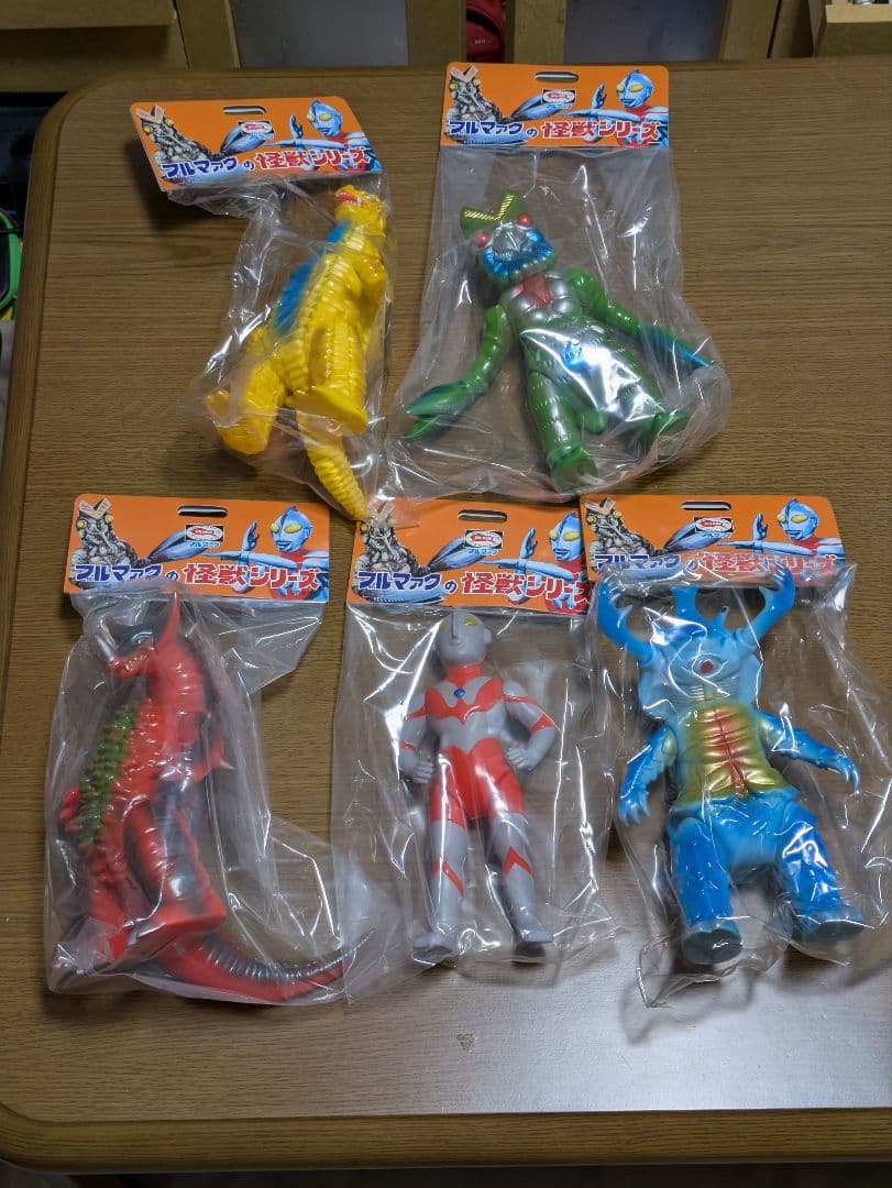 全5種 ブルマァク 怪獣シリーズ 昭和レトロカラー バルタン ゴモラ アントラー
