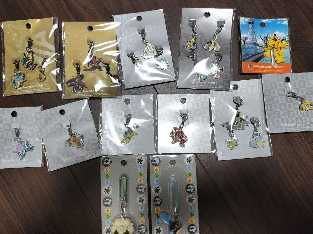ポケモン メタルチャーム　ストラップ　キーホルダー