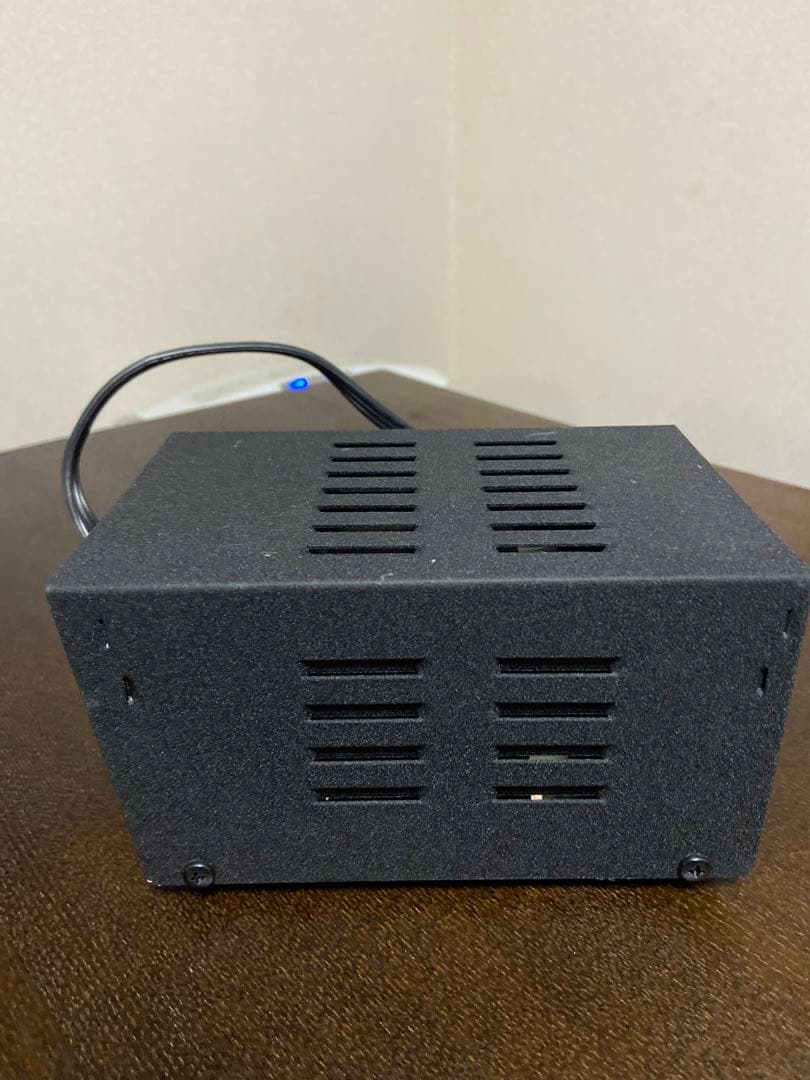 変圧器110V-117V 1000W(VA) SM-1000J 変圧器