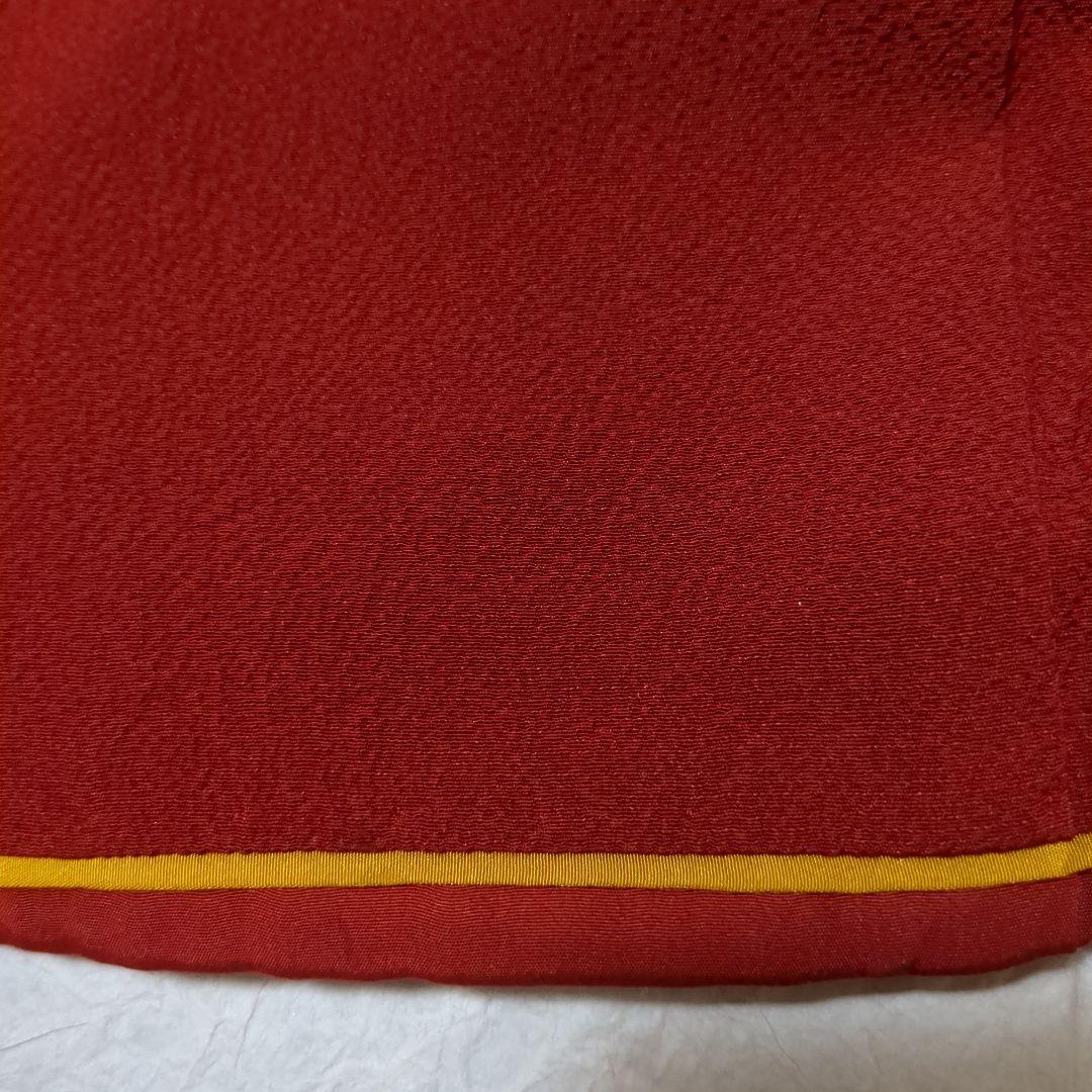 縮緬無地の振袖　ふきに凝った 親子共有　小物で楽しむ振袖