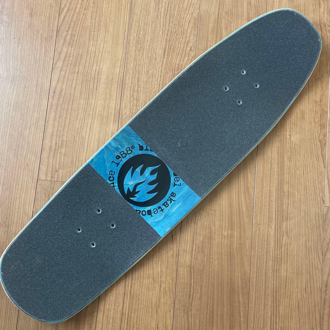 スケートボード BLACK LABEL VULTURE CURB CLUB 8.88