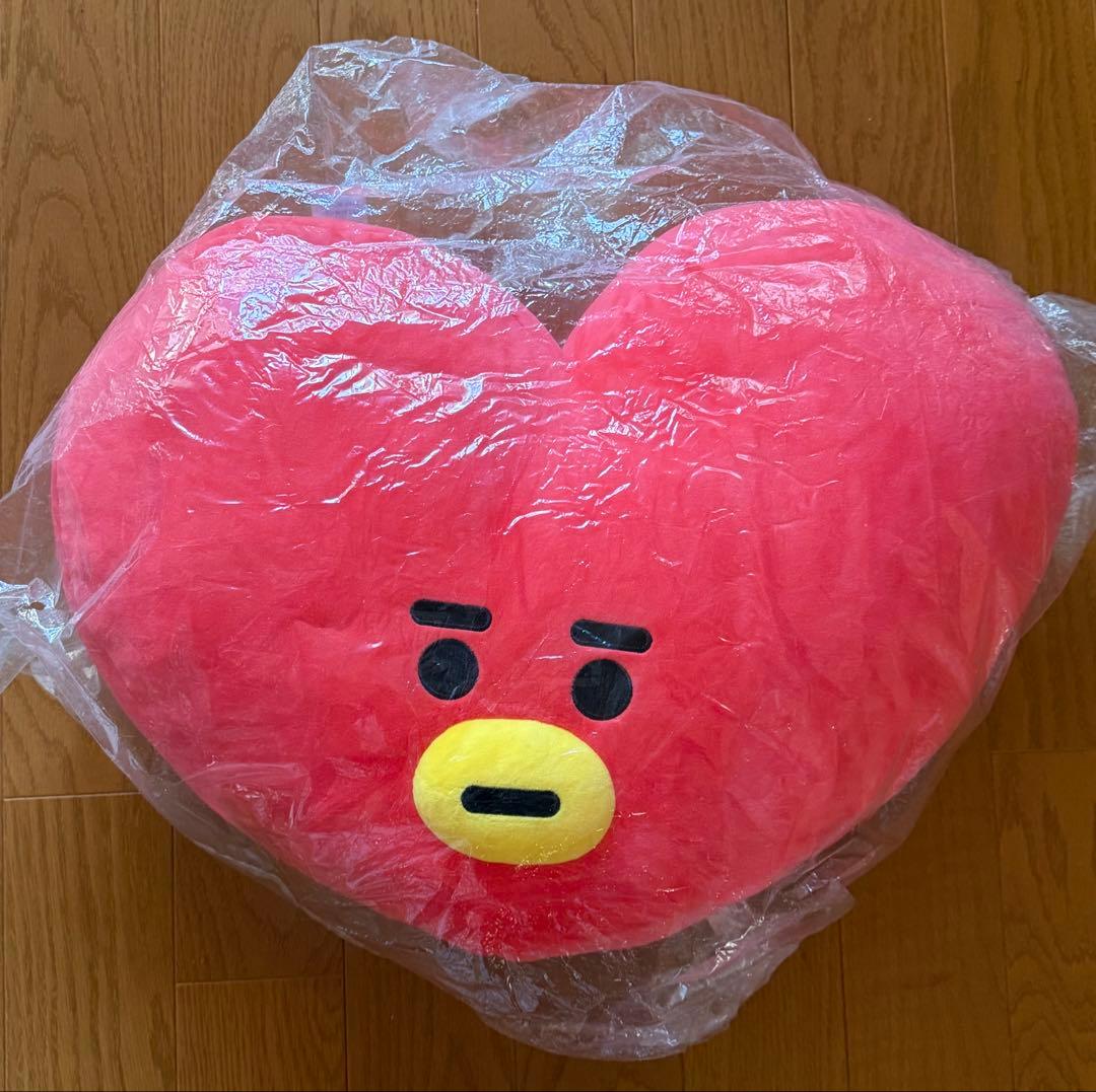 BT21 TATA クッション・チャームなど10点セットBTS V