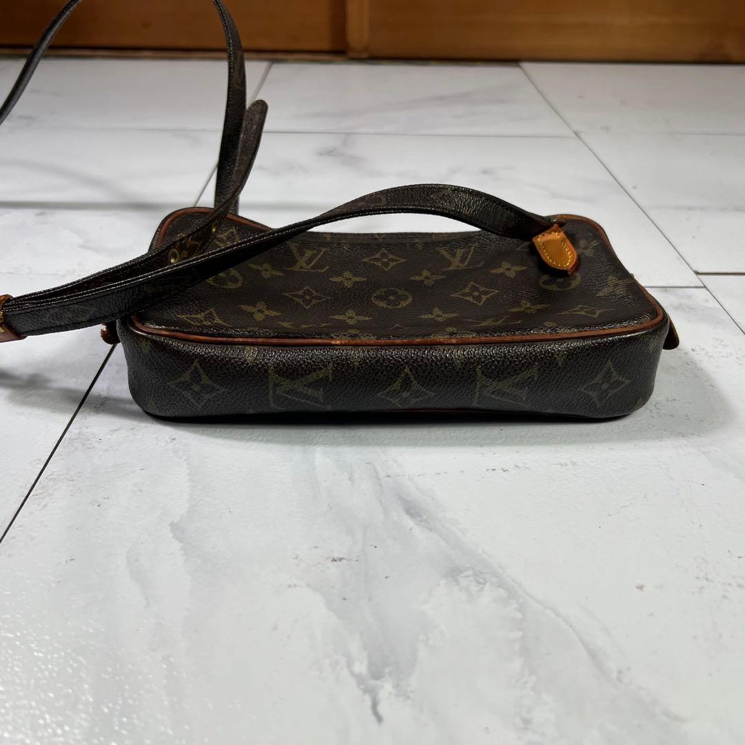 LOUIS VIITTON ショルダーバック モノグラム マルリーバンドリエール