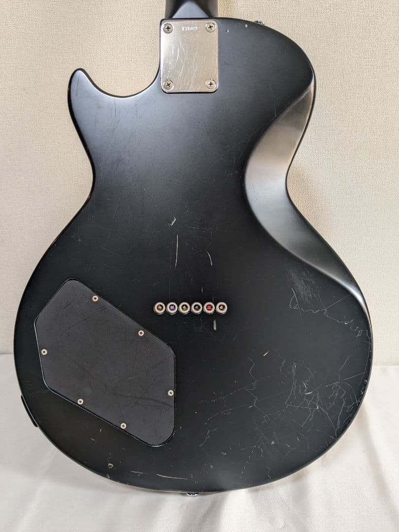 【ジャンク品】EDWARDS エドワーズ イノラン エレキギター ケース付き