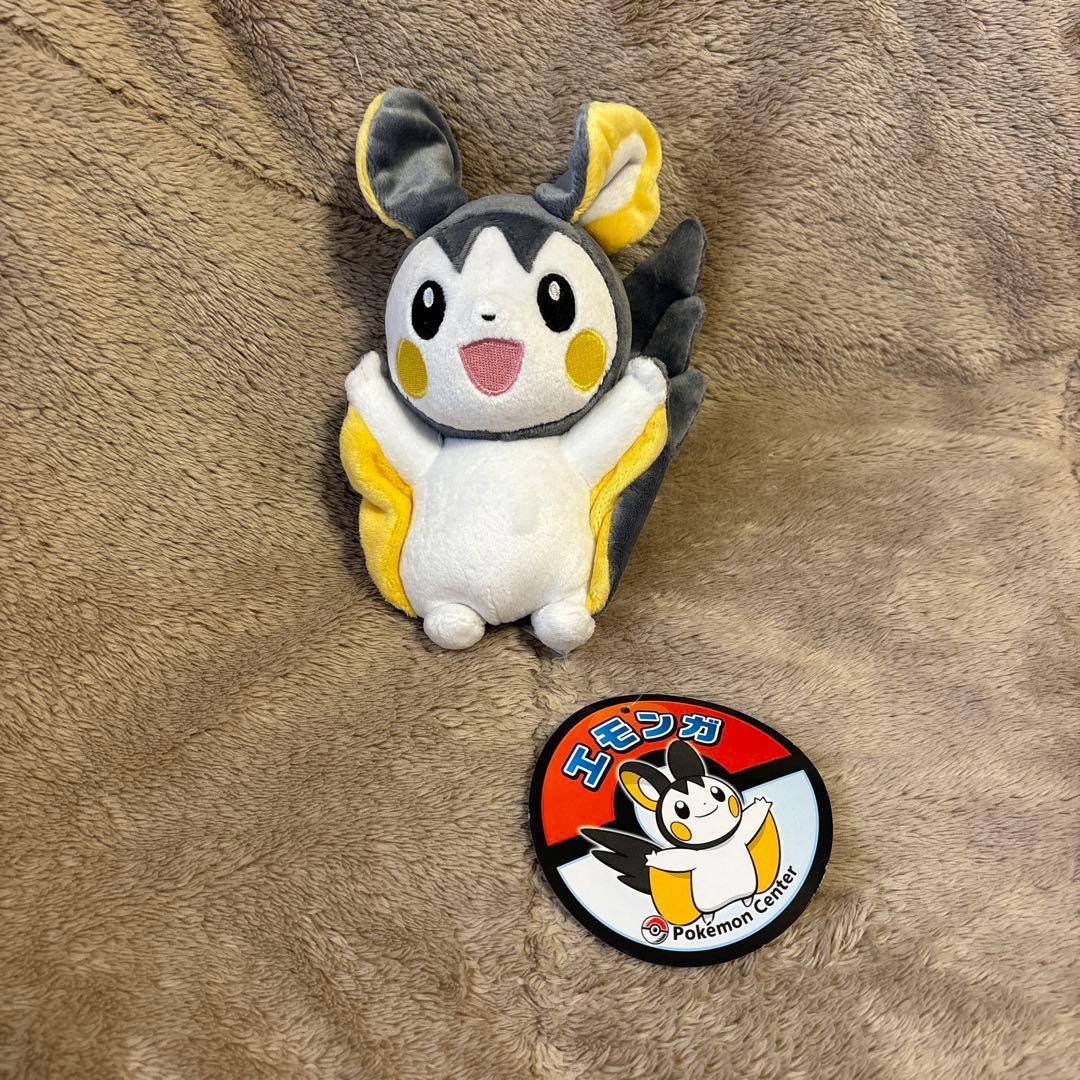 ポケモンセンター　エモンガ　ぬいぐるみ 2010年製