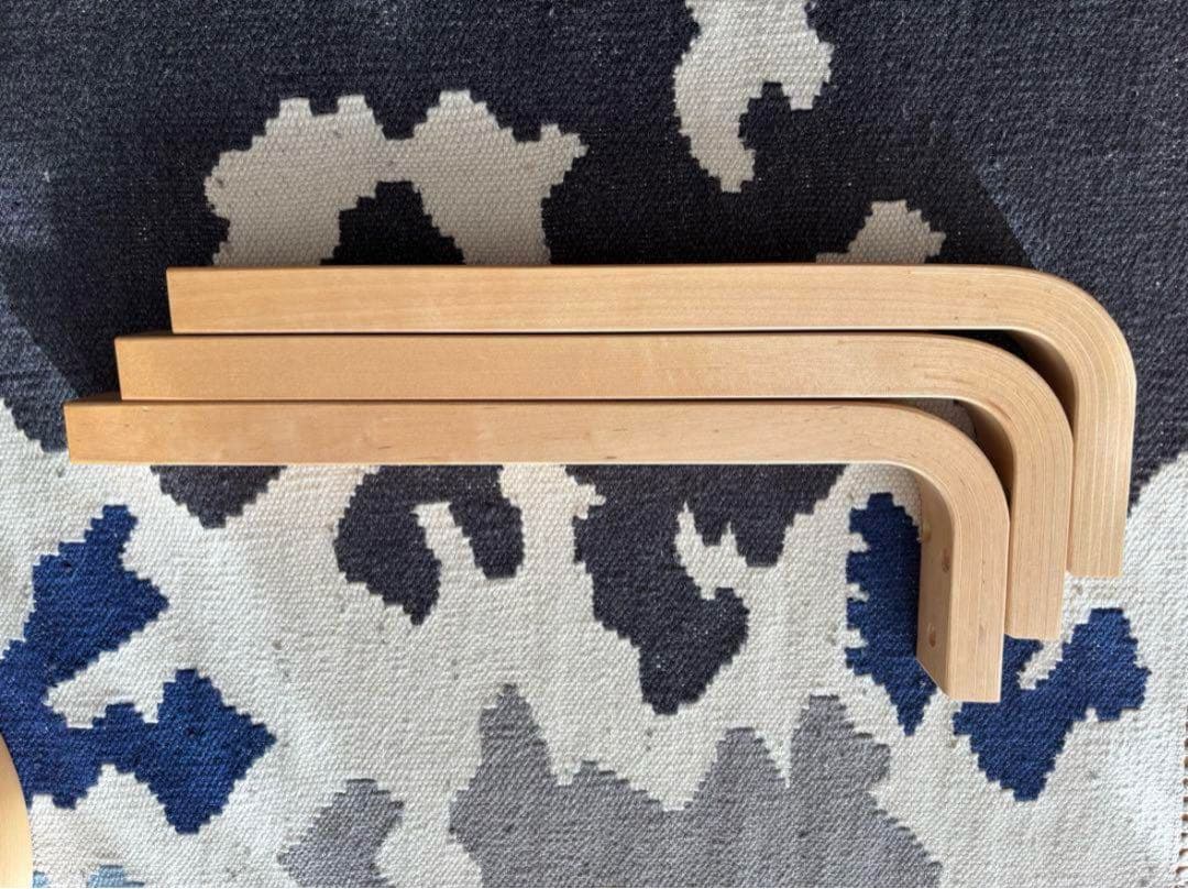 Artek アルテック Stool 60 3本脚 リノリウム パール scope