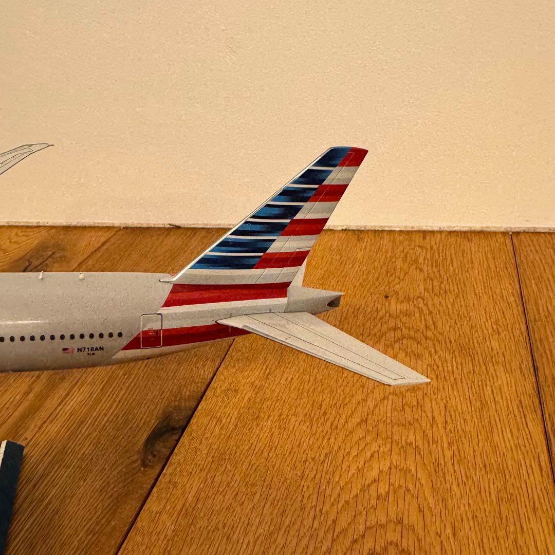 航空模型 アメリカン航空 Boeing 777-300ER 1/200モデル