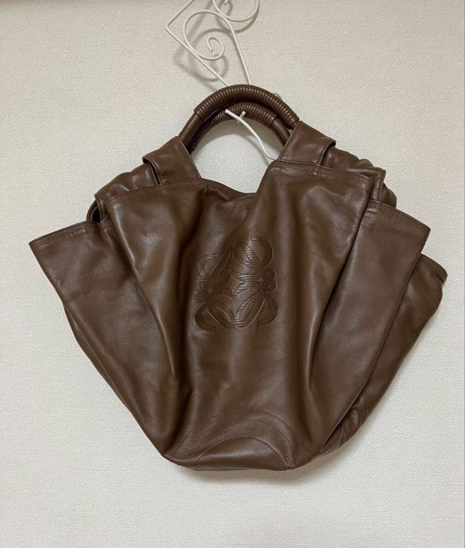 ロエベ　LOEWE ハンドバッグ　アイレアナグラム　ナッパアイレ　トートバッグ
